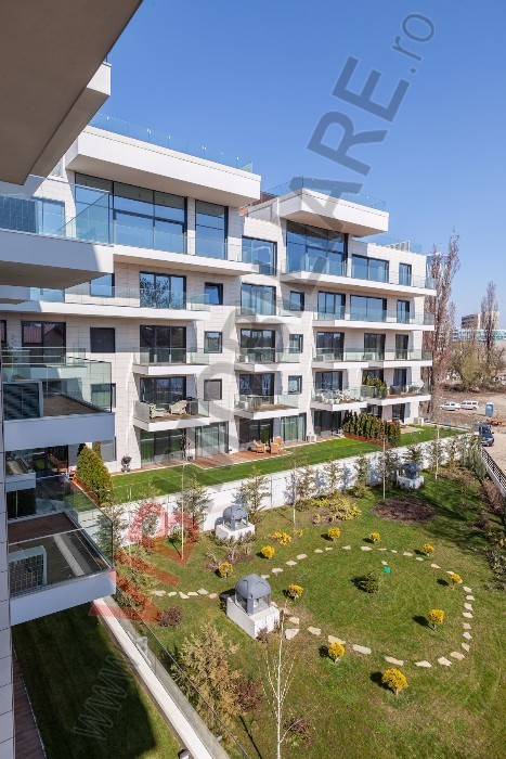 ONE Floreasca Lake