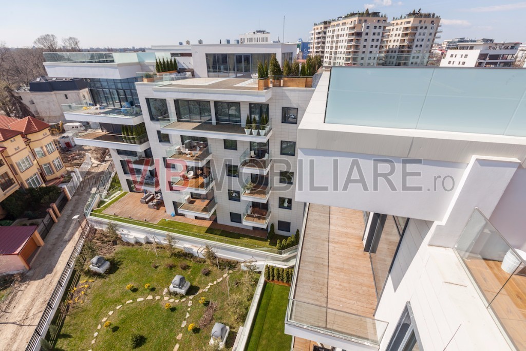 ONE Floreasca Lake