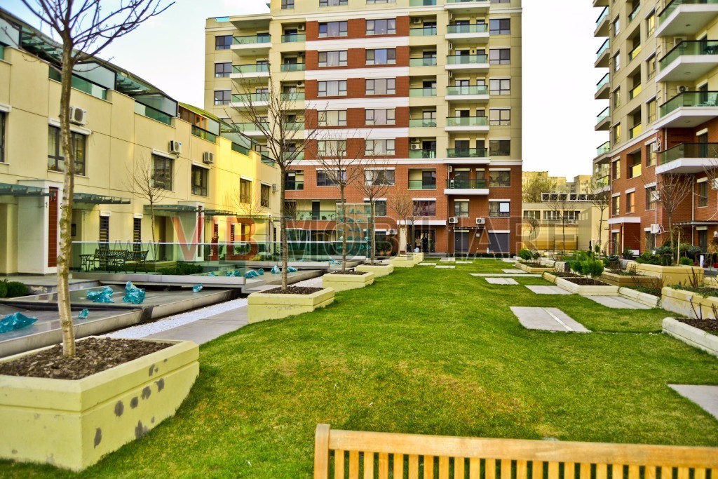 Emerald Residence