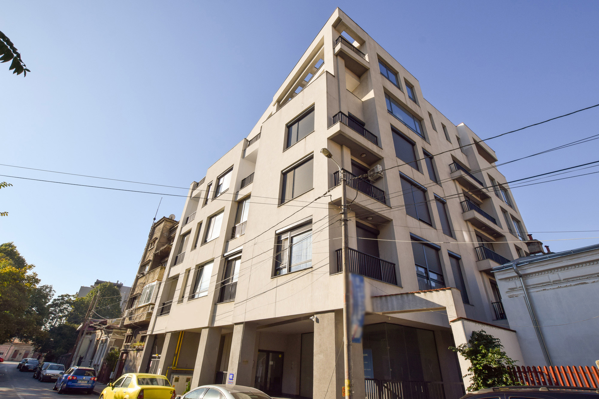 Acvila 22-24