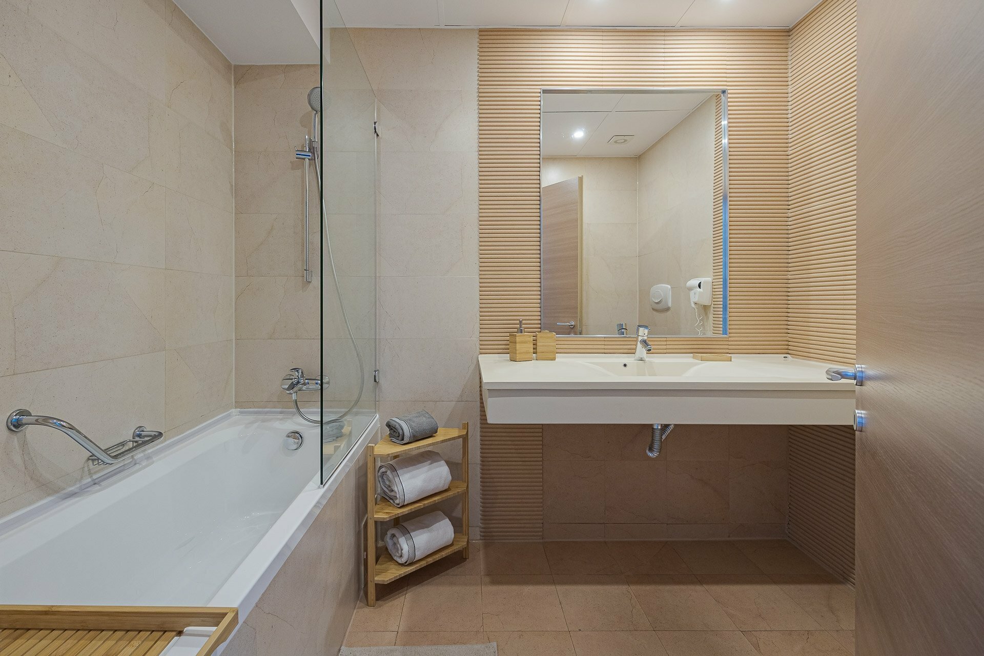Rin Grand Residence