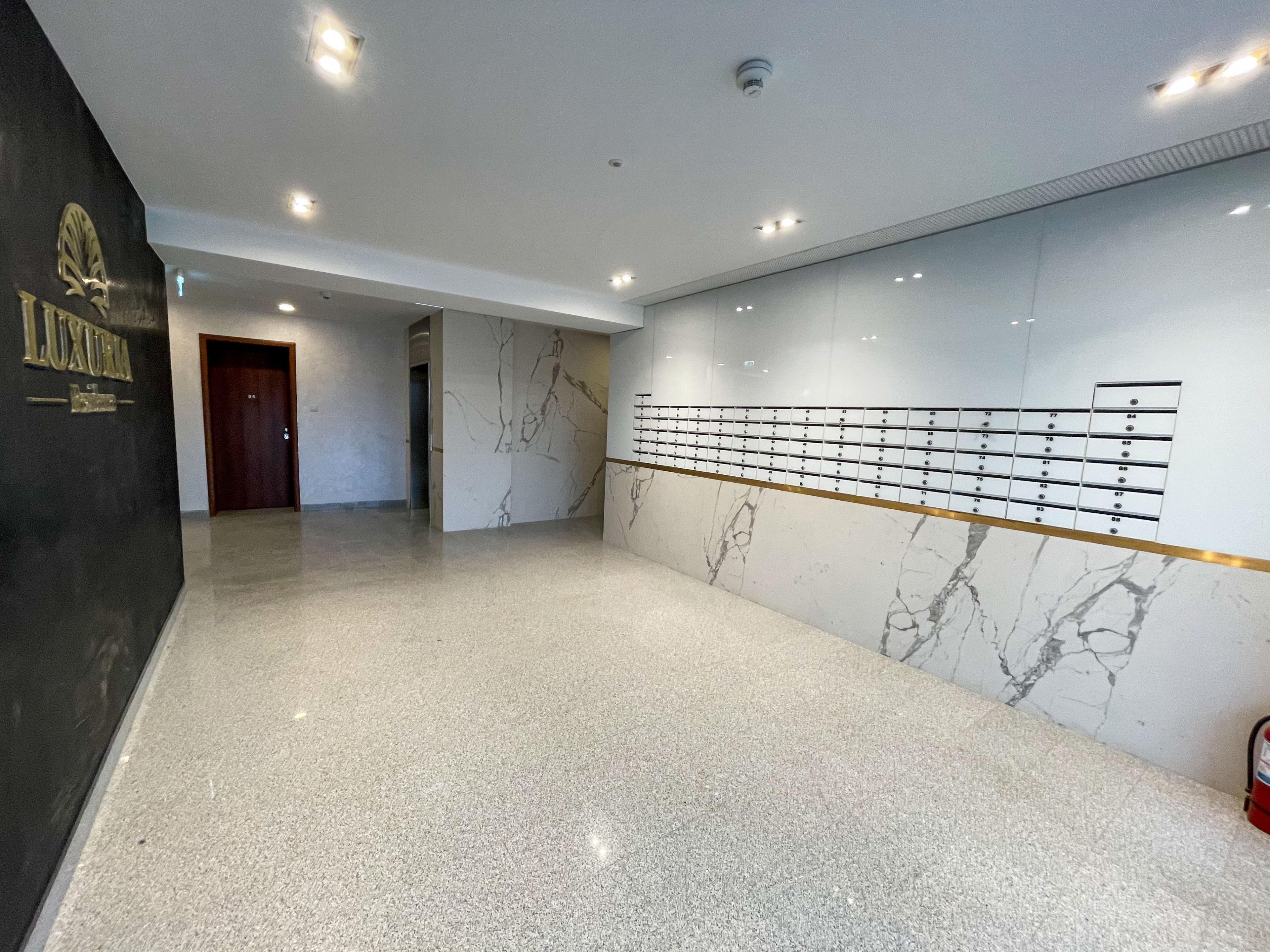 Luxuria Residence