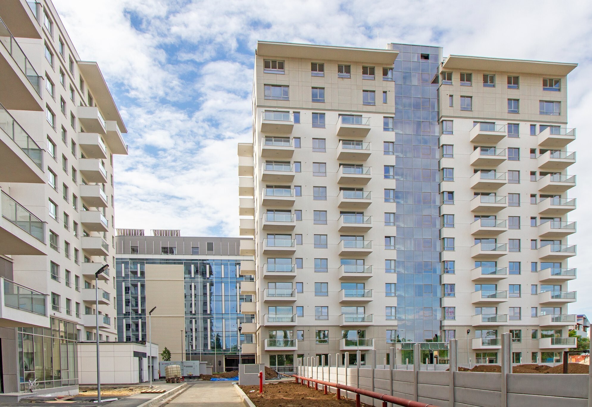 Luxuria Residence