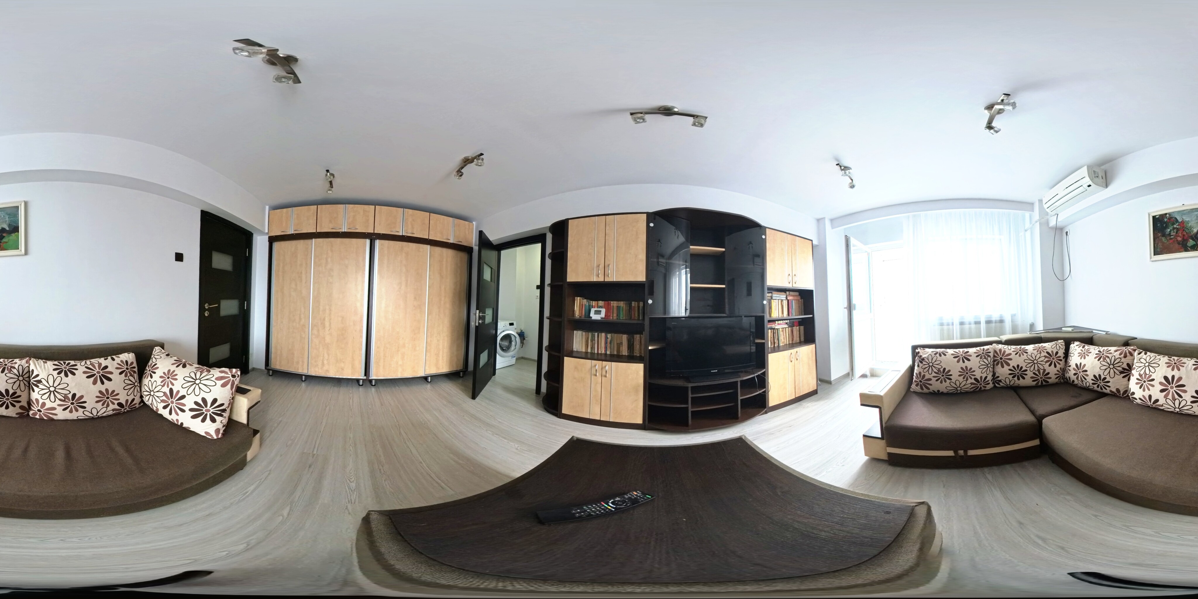 Apartament 3 camere - zona Vacaresti